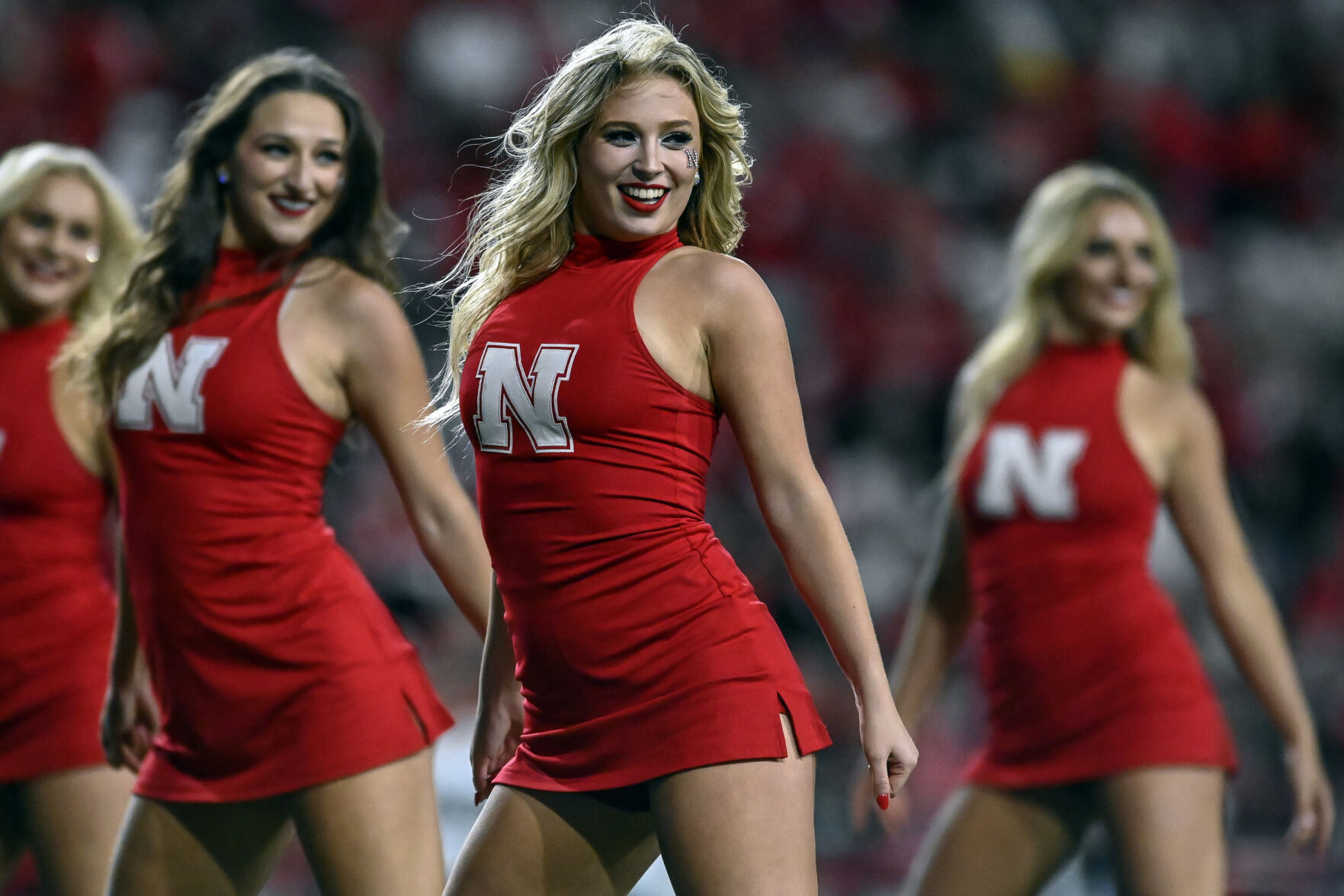 091122-HuskerFball26.jpg